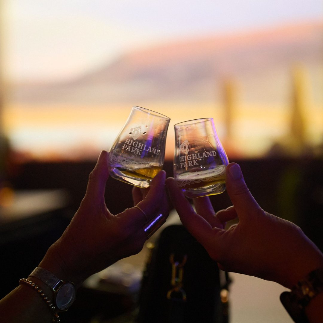 Earlier this month, we transported guests from Northern California to the idyllic Orkney Islands as we celebrated our oldest and rarest whisky to date: the Highland Park 54 Year Old. Take a glimpse into our event.

Enjoy responsibly. 

#HighlandParkWhisky