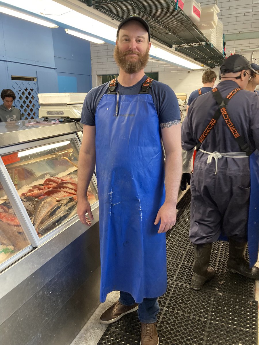 SkrticX's tweet image. I had the opportunity to speak with the knowledgeable and dedicated Travis Alley, who has lent his expertise as an employee at Kate's Fish in the @WestSideMarket for an impressive decade. Hailing from Slavic Village, Travis has always been helpful in assisting me over the years.