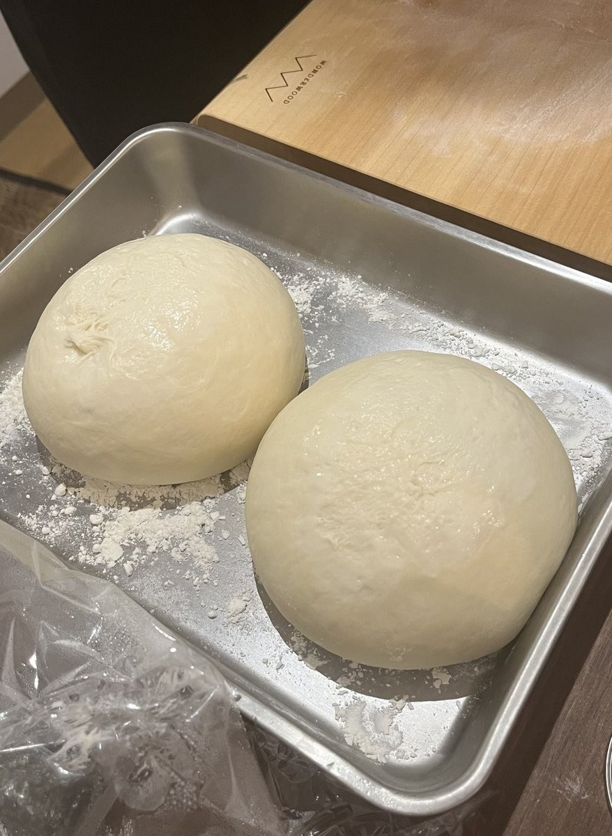 kabu_glam's tweet photo. 手作りピザパ🍕(コーラ必須)
ホームベーカリー迎えてからピザばっかりだ.ᐟ https://t.co/3cp9jkE1os