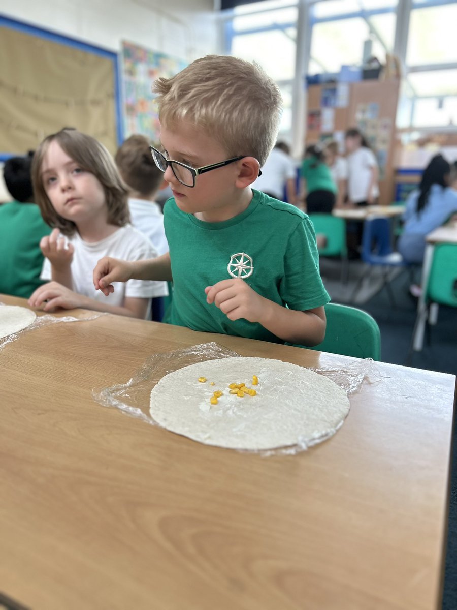 Year 2 have had a blast designing and making healthy wraps! We taste tested different combinations of food, found some new favourites and made some delicious wraps to take home. Yum! <a href="/kapowprimary/">Kapow Primary</a>