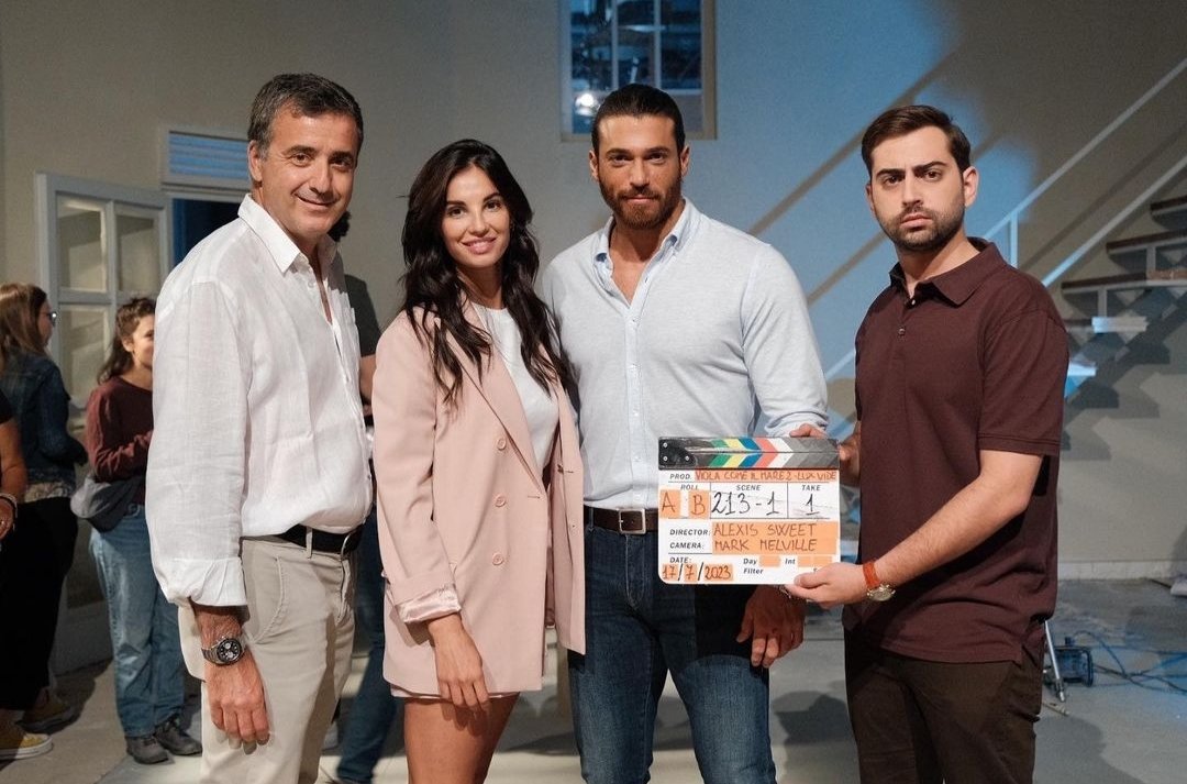 Arancha55833838's tweet photo. Repost de @LuxVide primer ciak de #violacomeilmare2 suerte a todo el equipo sera un exito #canyaman #Francescachellimi #Giovanninasta https://t.co/8fgANhlnZ6