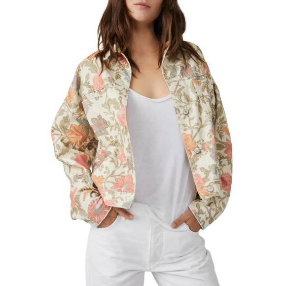 RetrosaurusRex's tweet photo. So good I had to share! Check out all the items I'm loving on @Poshmarkapp #poshmark #fashion #style #shopmycloset #freepeople: https://t.co/yfUqyhUJlc https://t.co/ykmDWZ8veG
