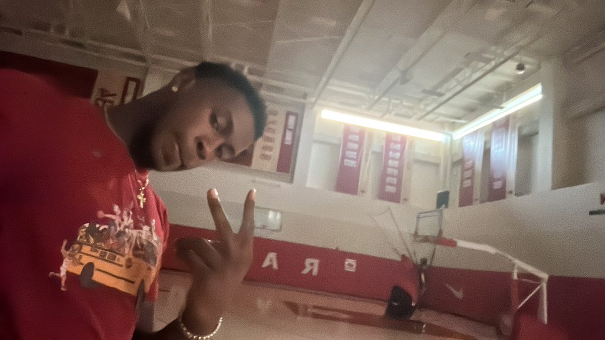 Davonte Davis⁉️ tweet media
