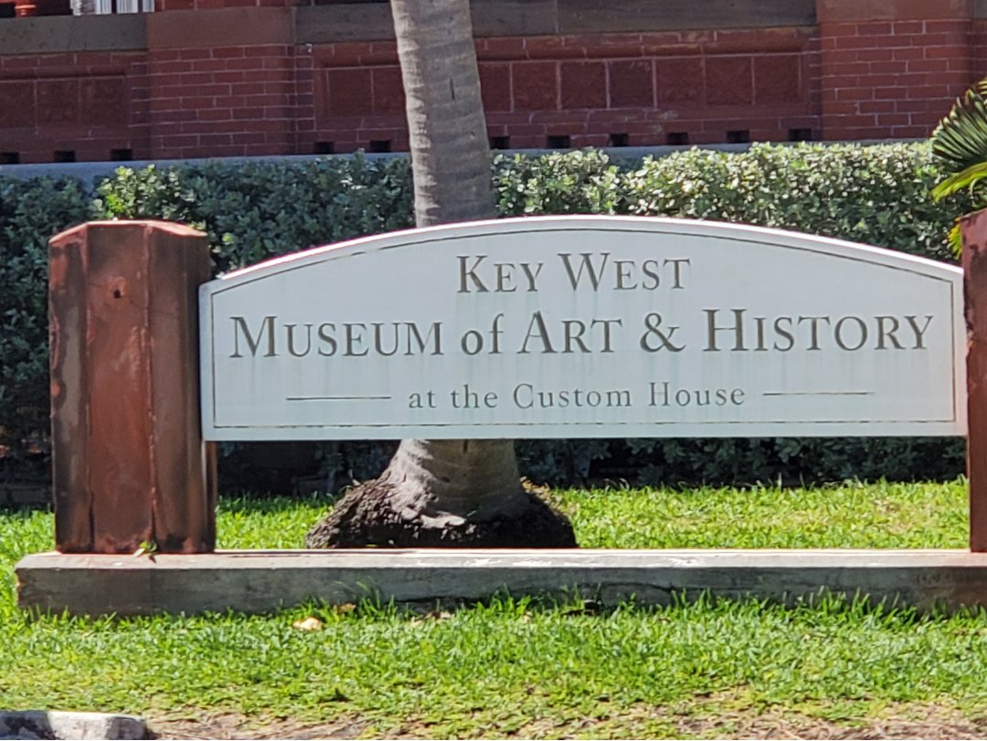 Key West Museum of Art and History: Where culture and creativity intertwine. Step into a world of captivating exhibits and breathtaking artwork that tells this island's vibrant story. A journey that leaves you inspired and in awe. 🎨🏰 #KeyWestMuseum #ArtandHistory #CulturalGem