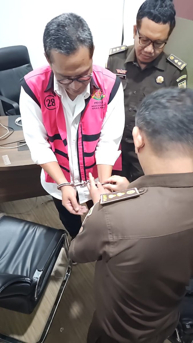 Akbar Faizal tweet media