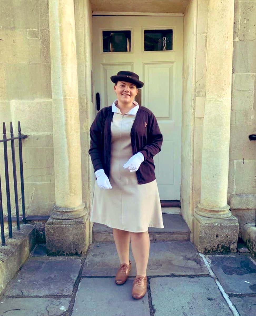 RealShanCothi's tweet photo. Elin Roberts sy’n sgwrsio nesa ar Bore Cothi @BBCRadioCymru Edrych mlan i gal hanes y cwrs yng Ngholeg Norland am y Norland Nannies! #caerfaddon @NorlandCollege #meithrin #nannies ⭐️👍#suogan 😜 https://t.co/9eIQldajo8