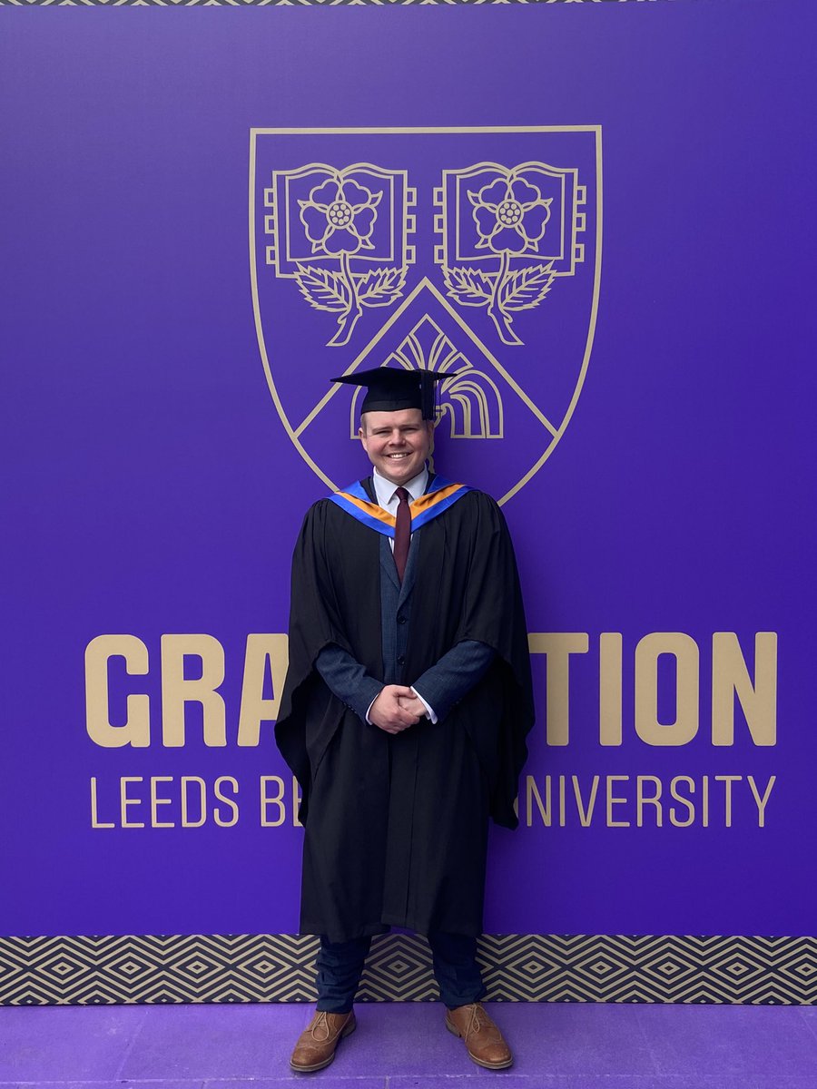 DavidMo29547684's tweet photo. Congratulations Luke - one of the best in SR7. #leedsbeckettgrads https://t.co/ALPOtsPrhB