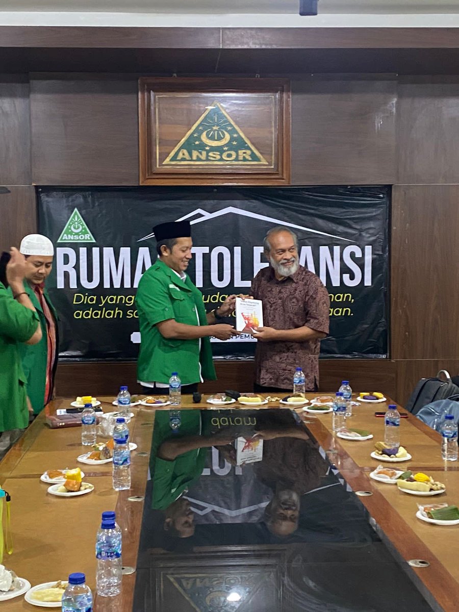 Gerakan Pemuda Ansor tweet media