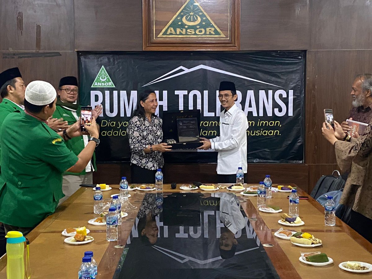 Gerakan Pemuda Ansor tweet media