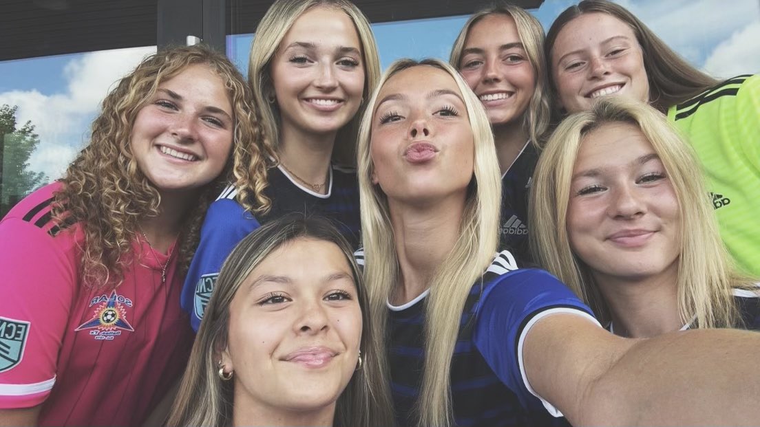 Micayla Decker ⚽️ tweet media