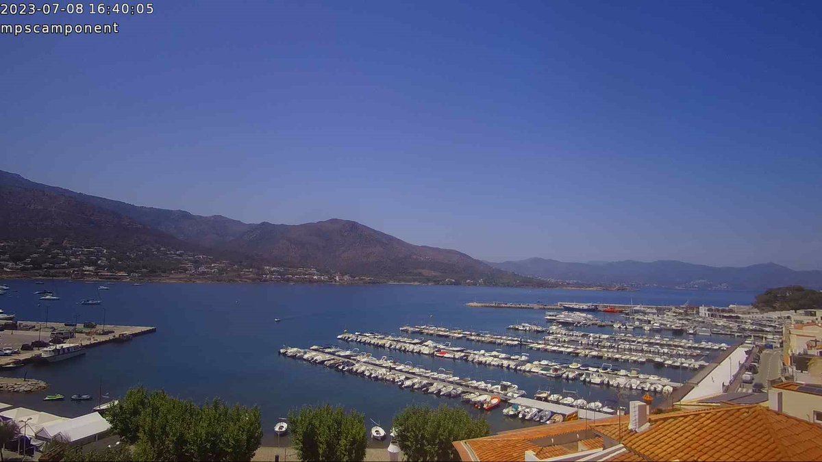 Temperatura:27.9 Sensació Tèrmica:28.7 Vent:16.4km/h Direcció del vent:NNO Ratxa Max/Hora:24.1 Escala Beaufort:3 bft Pressió:1013.4 Pluja Hora:0.0mm Acumulació 24/h:0.0 Humitat:70  #meteocat #arameteo #324eltemps #elportdelaselva