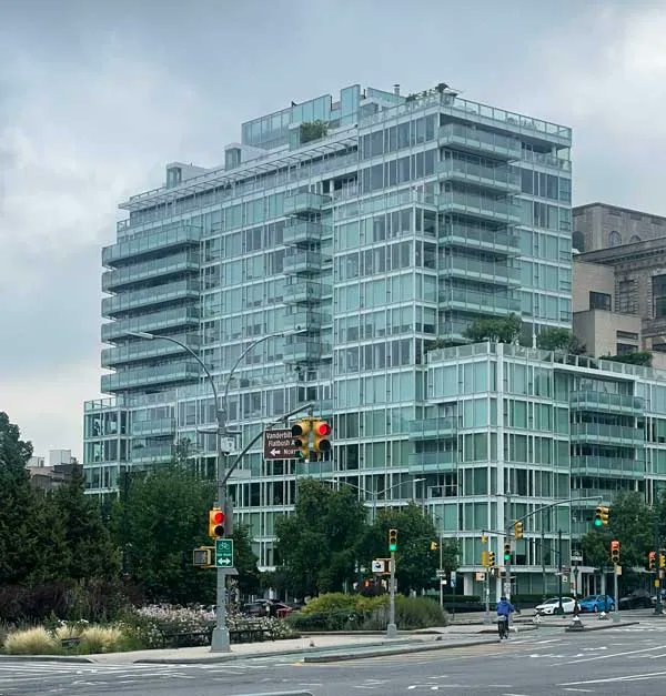TannerBolt's tweet image. Tanner has curated a page dedicated solely to addressing the unique needs of the Glass &amp;amp; Curtainwall Industry. buff.ly/46NUPK4
#glasswindows #glassdoors #glass #architecture #windows #commercialglass #architecturalglass #glassindustry #residentialglass #glassrepair