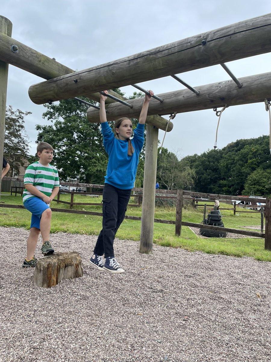 WinshillSchool's tweet photo. Group 2 have made trusting relationships guiding each other through the obstacle course #DreamBig #JohnTaylorMAT https://t.co/yzboYaXTL5