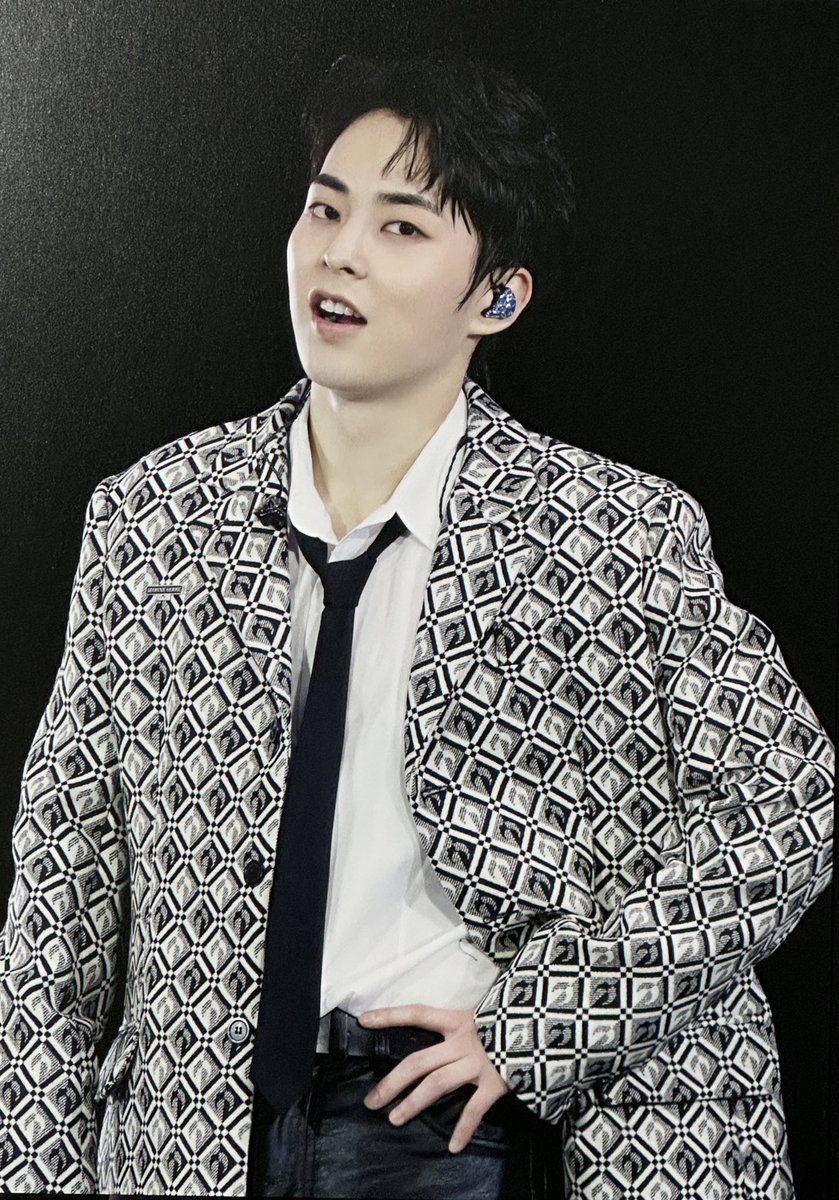 XIU6_6's tweet photo. 엑소 채널 더 베스트 초회반 카드 컬렉션 시우민 (총 5장) https://t.co/Kvjgwcl0UC