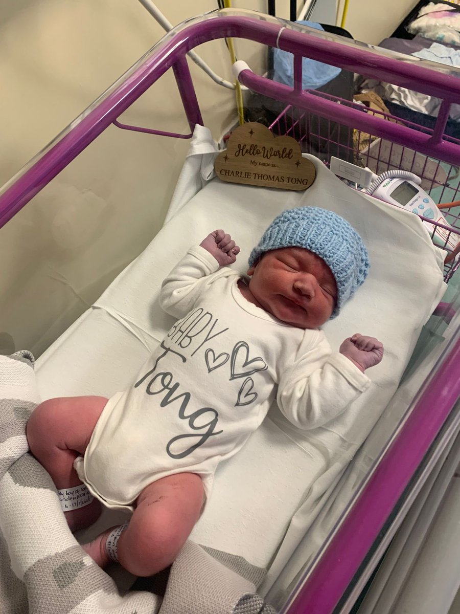 Aaron Tong tweet media