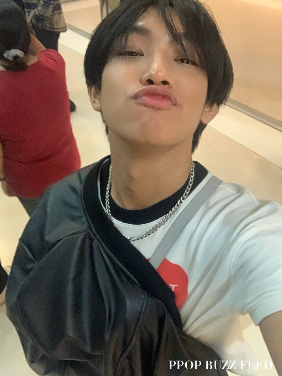 fanfeedmp3's tweet photo. AJAA @axllukecab at PPop Convention Concert 2023

📅: July 16, 2023
📌: Smart Araneta Coliseum

 #PPOPCON2023 #PPOPCONVENTION #AJAA https://t.co/L0ctXyVRPF