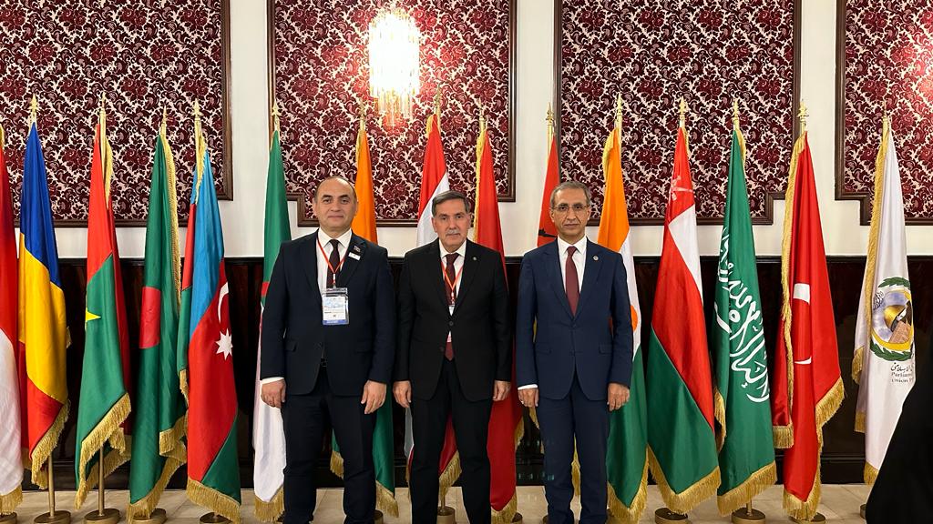 JeyhunMV's tweet photo. #İslamƏməkdaşlıqTəşkilatıParlamentİttifaqının İcraiyyə Komitəsinin iyulun 17-də Kot-d-İvuar Respublikasının #Abican səhərində keçirilən 49-cu iclası çərçivəsində #AkPartiyadan olan millət vəkilləri Prof. Dr. Abdurrahim Dusak və Ahmet Zenbilci ilə görüşddük. https://t.co/Iv4WNANxBB