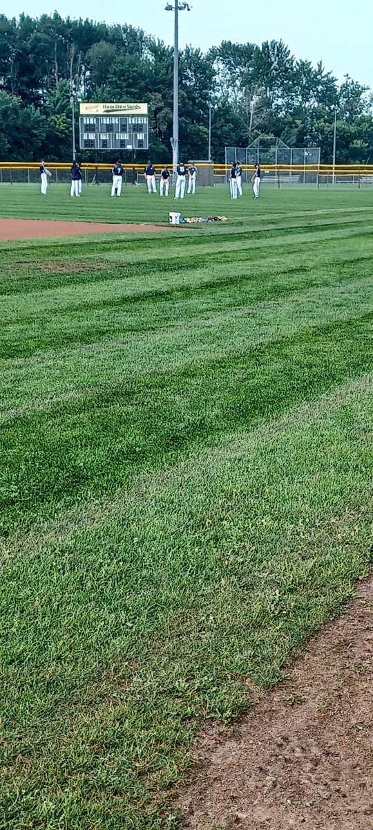 scvail19's tweet photo. Game #2 pre-game stretch for @oakville_llb Senior Whitecaps at the 2023 Senior Canadian Championships!! https://t.co/fcP2SMyeUi