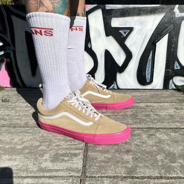 getvans66's tweet photo. #31daysofvans
DAY 13 https://t.co/ejB55jgGWP