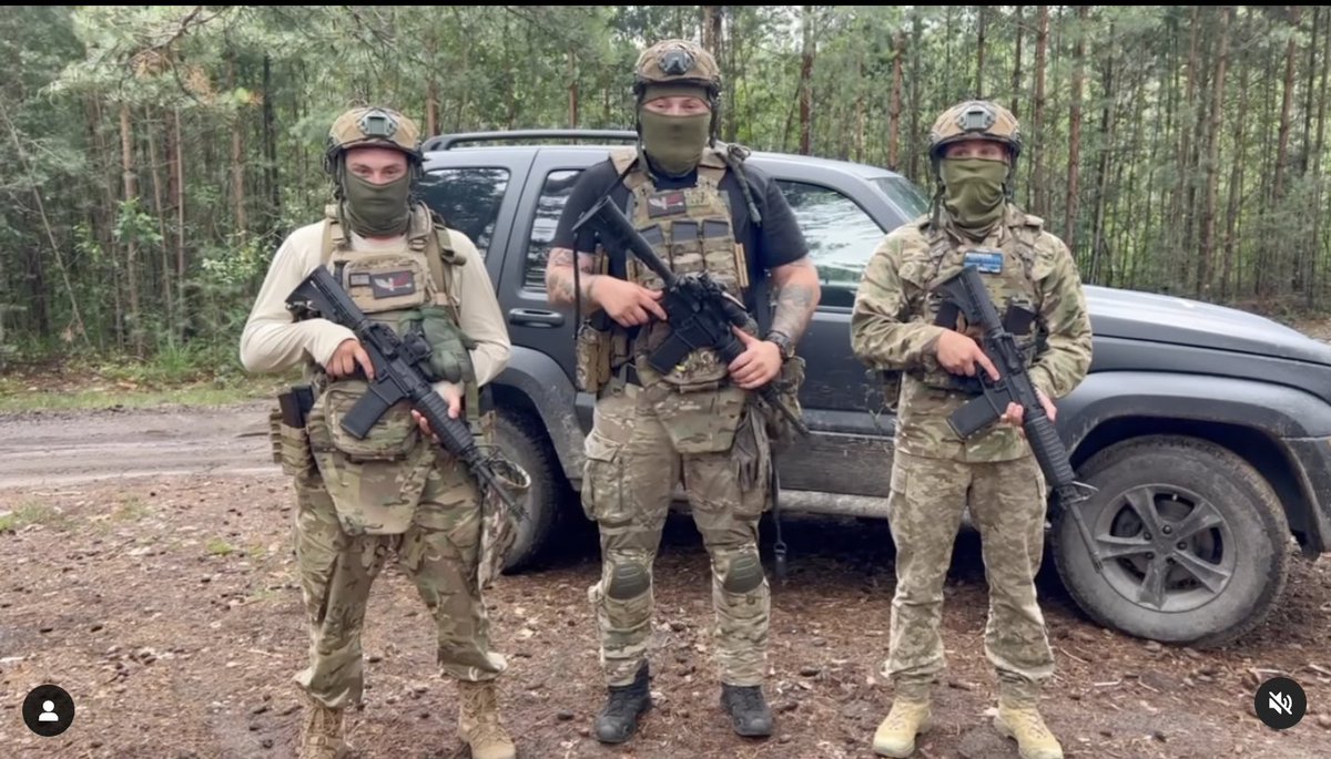 Ну що, я до вас знову проситись - племяш якому ми на машину збирали в:
instagram.com/reel/CuZowm4AI…
рушниці видали, але видали по 4 магазини а для штурмових дій добре щоб було по 12(на 16 людей).
Так що якщо маєте можливість, підключайтесь до збору: 
send.monobank.ua/jar/4pGzzzrcV3