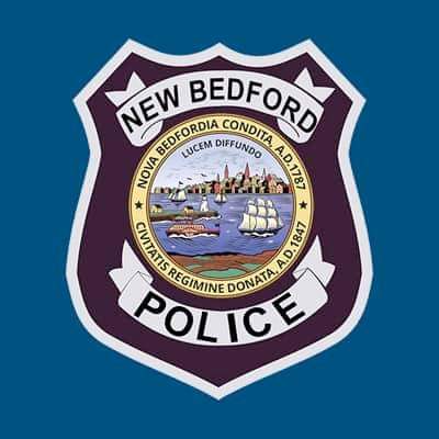 metro_notify's tweet image. Showing the New Bedford Police department support following last evenings officer involved shooting. Police Detective shot in line of duty. He is expected to survive his injuries. Wishing for a speedy Recovery.