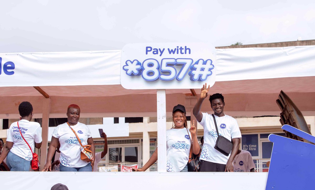 ZoomlionLtd's tweet photo. In Pictures: 'Change Your Borla Style' float

Pay with *857# and say goodbye to the hassle of traditional payment methods.

#ChangeYourBorlaStyle https://t.co/zzQX5EhJGm