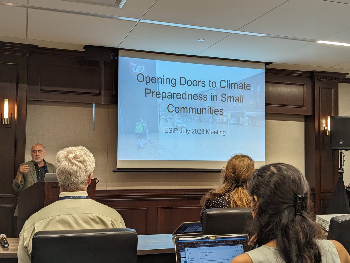 How great to be in Burlington this week in a state grappling with the impacts of devastating flooding this week - focused on great sessions like this one looking at supporting small communities with climate preparedness.