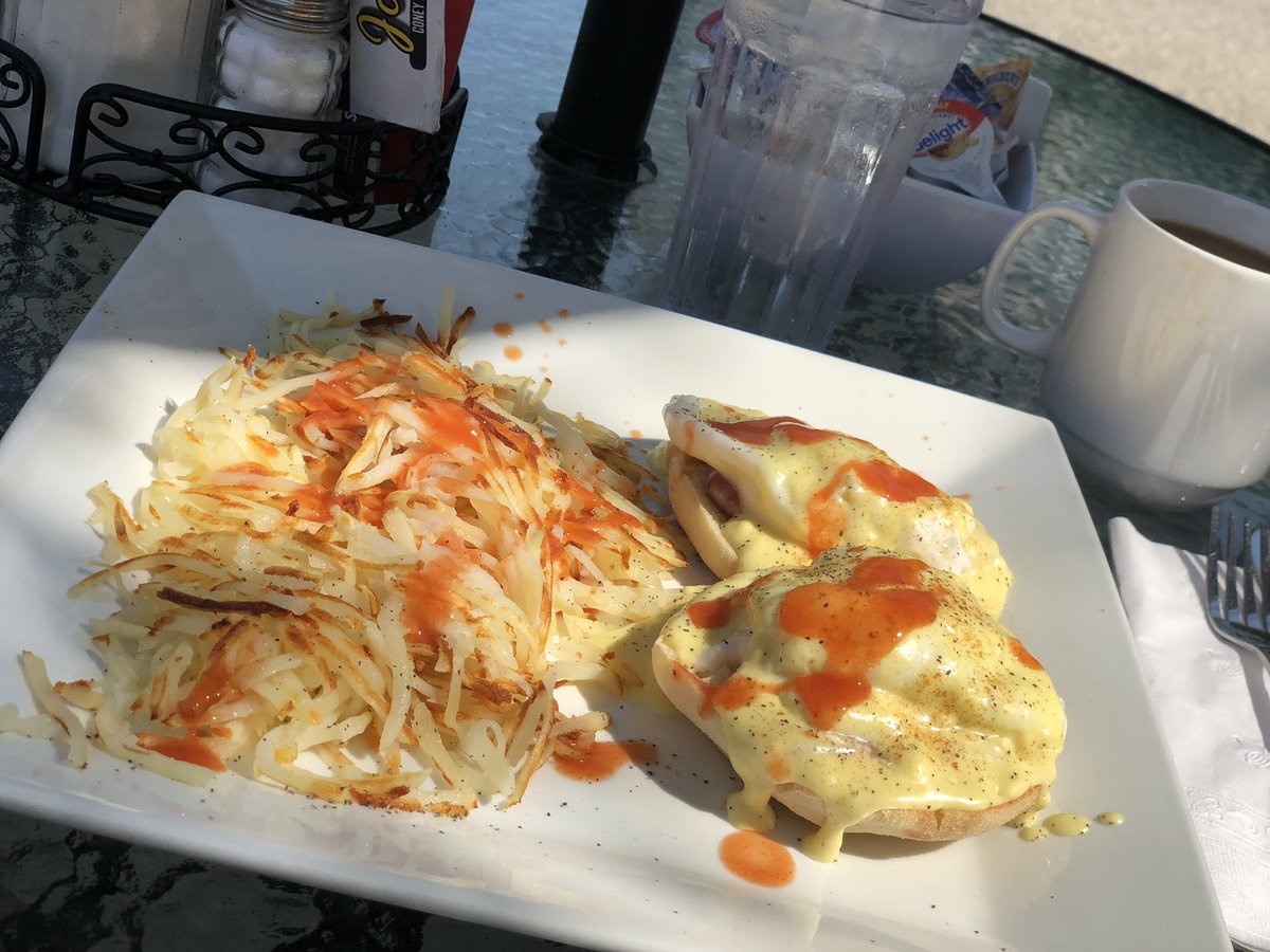 lokoyeti tweet media