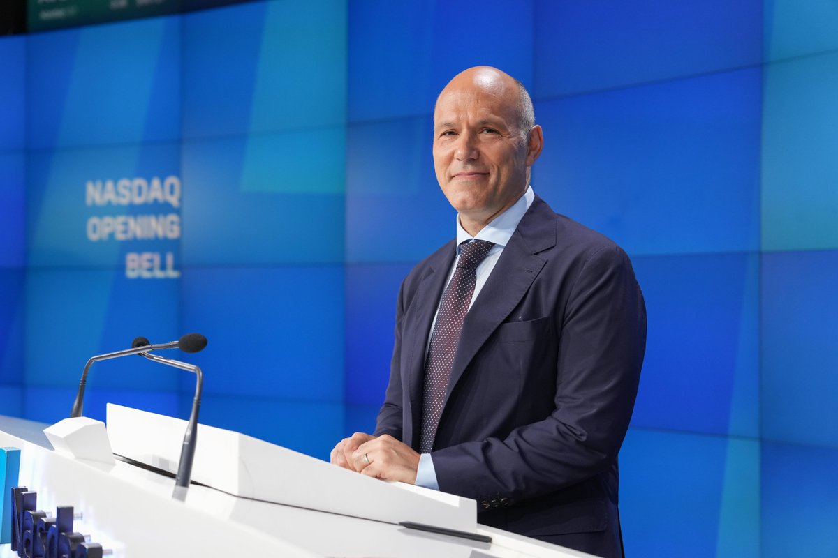 Nasdaq Exchange (@nasdaqexchange) on Twitter photo ✈️ <a href="/ExpediaGroup/">Expedia Group</a> is powering global travel for everyone, everywhere.
$EXPE joins us for the Opening Bell in celebration of the launch of One Key, uniting their three flagship travel brands, <a href="/Expedia/">Expedia</a>, <a href="/hotelsdotcom/">Hotels.com</a> and @Vrbo into one game-changing travel rewards program. ✈️ <a href="/ExpediaGroup/">Expedia Group</a> is powering global travel for everyone, everywhere.
$EXPE joins us for the Opening Bell in celebration of the launch of One Key, uniting their three flagship travel brands, <a href="/Expedia/">Expedia</a>, <a href="/hotelsdotcom/">Hotels.com</a> and @Vrbo into one game-changing travel rewards program.