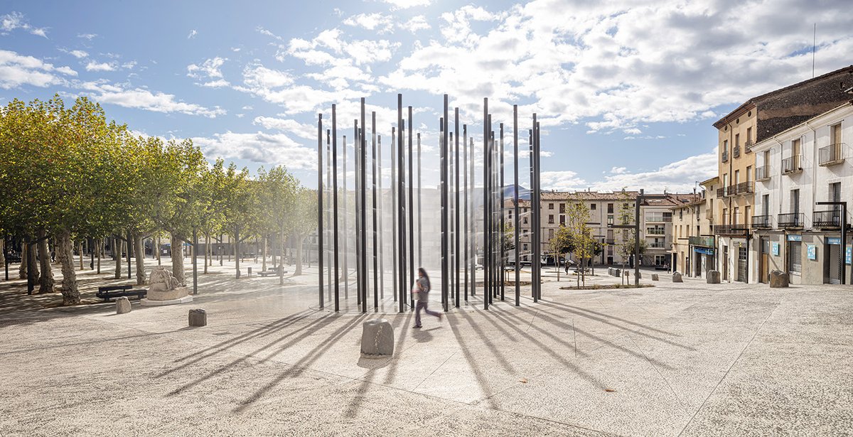 urbano_adn's tweet photo. Cada ciudad tiene su propia historia que contar y un ambiente especial que la distingue, lo que la convierte en un espacio único.

Imagen: Bach Arquitectes https://t.co/5J3HUthj4b