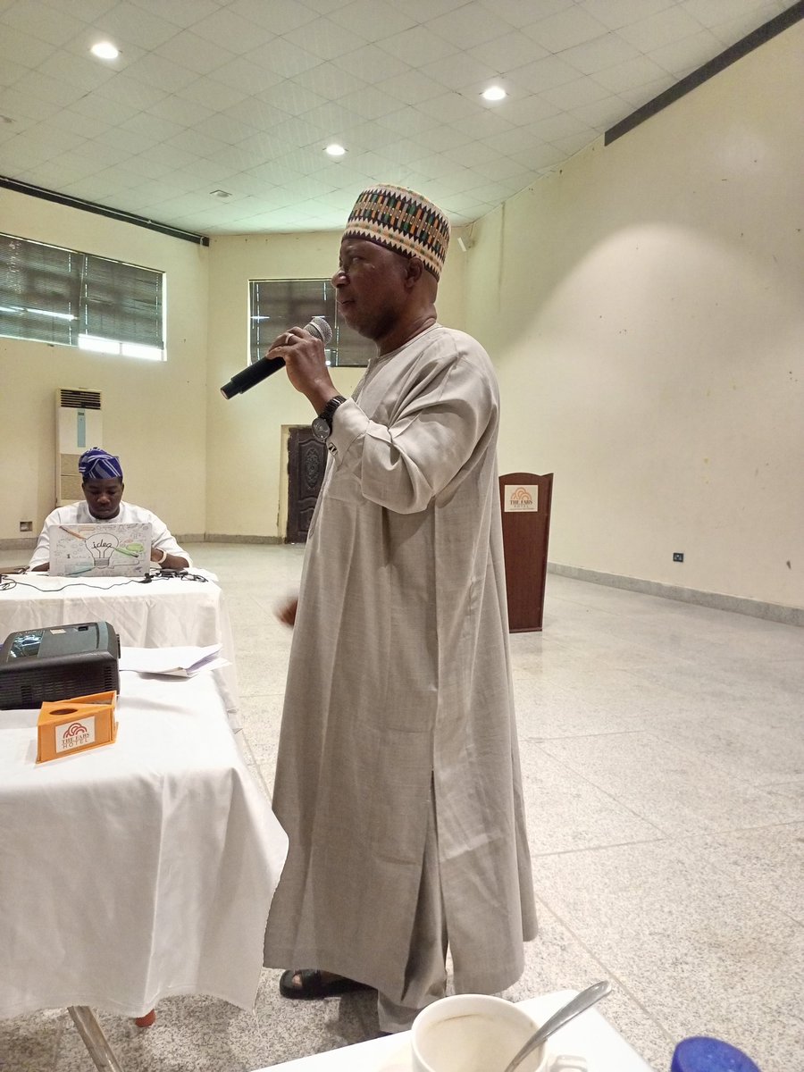 Hon. @Samuelubankato delivering a talk on the Mandate&Activities of the Public Accounts Committee (PAC) of @Kadlegislature at the 2-Day Session on Strengthening Citizens' Participation in the Audit Process, by @perlnigeria & @cs_legislature holding @FabsHotel, Zaria. @GovKaduna