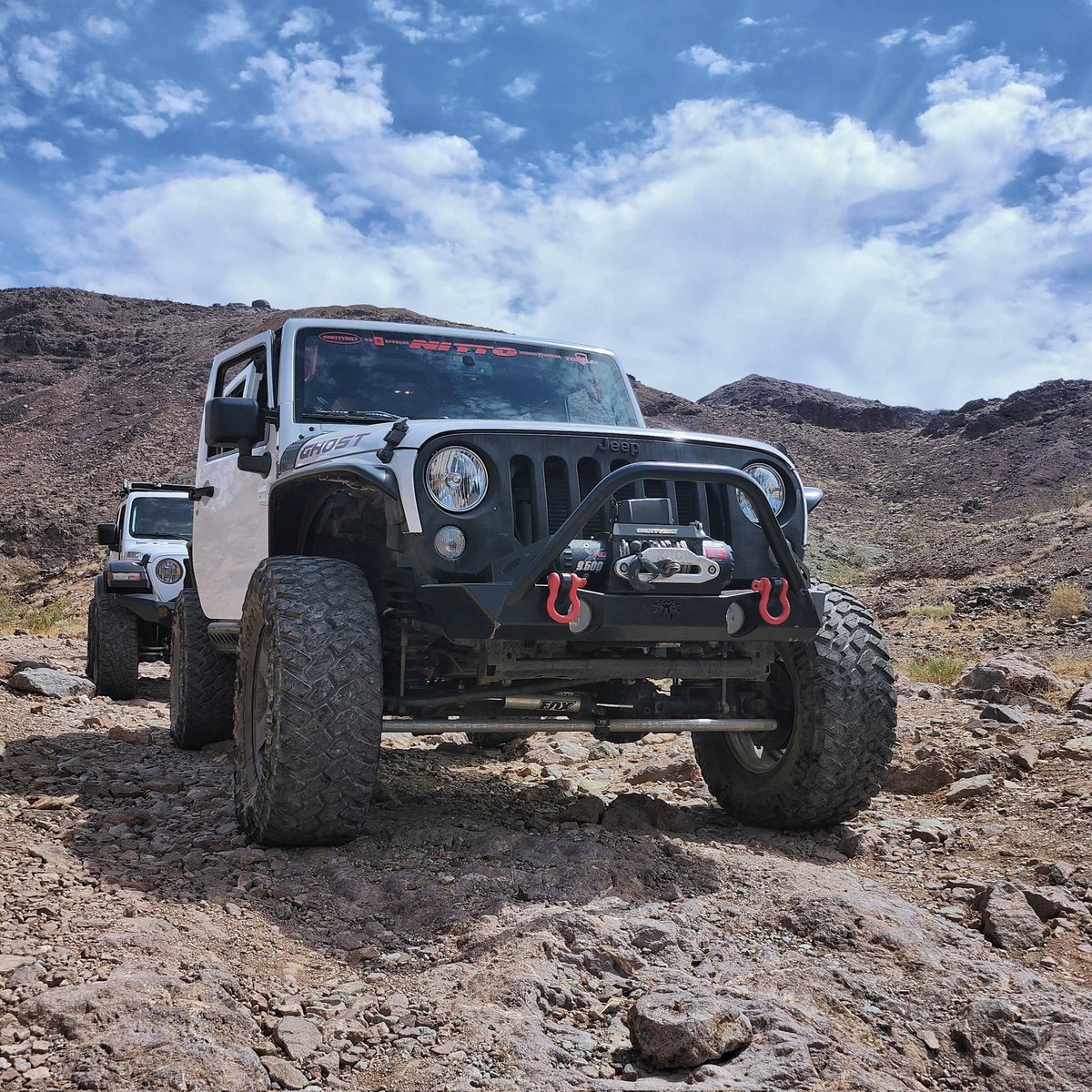 Trail Tuesday ⛰️

#Jeep #Jeepers #JeepWave #JeepLife #NittoTires #OffRoad #Adventures #California

_OIIIIIIIO_
<a href="/Jeep/">Jeep</a> | <a href="/THEJeepMafia/">The Jeep Mafia</a> | <a href="/NittoTire/">NITTO TIRE USA</a> | <a href="/onXmaps/">onXmaps</a> | <a href="/2fingeredsocie1/">2fingeredsociety</a>