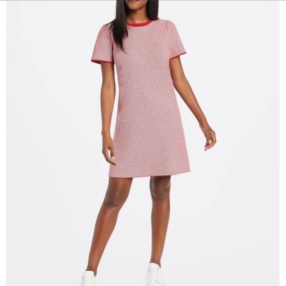 So good I had to share! Check out all the items I'm loving on <a href="/Poshmarkapp/">Poshmark</a> from <a href="/MarkitaVessier/">Amanda</a> #poshmark #fashion #style #shopmycloset #llbean #mystree #draperjames: posh.mk/uGXKqTwipBb