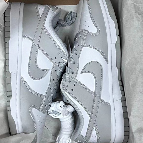So good I had to share! Check out all the items I'm loving on <a href="/Poshmarkapp/">Poshmark</a> #poshmark #fashion #style #shopmycloset #isalis #pinkvictoriassecret #nikedunk: posh.mk/aSMIo1pbxBb