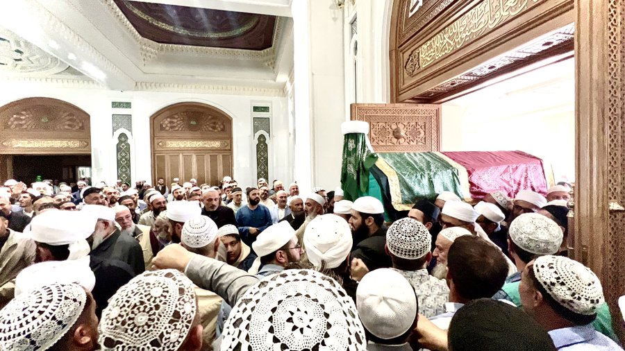 menzil_li's tweet photo. Her acıya seninle göğüs gerdim
Ya senin ACINA ???
#Gavs #menzil https://t.co/wKQOgto8WZ