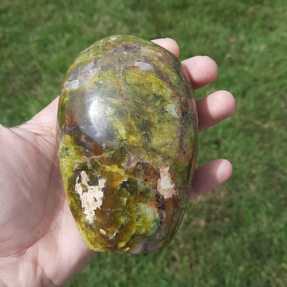 So good I had to share! Check out all the items I'm loving on <a href="/Poshmarkapp/">Poshmark</a> #poshmark #fashion #style #shopmycloset: posh.mk/ZHyQqUrbxBb