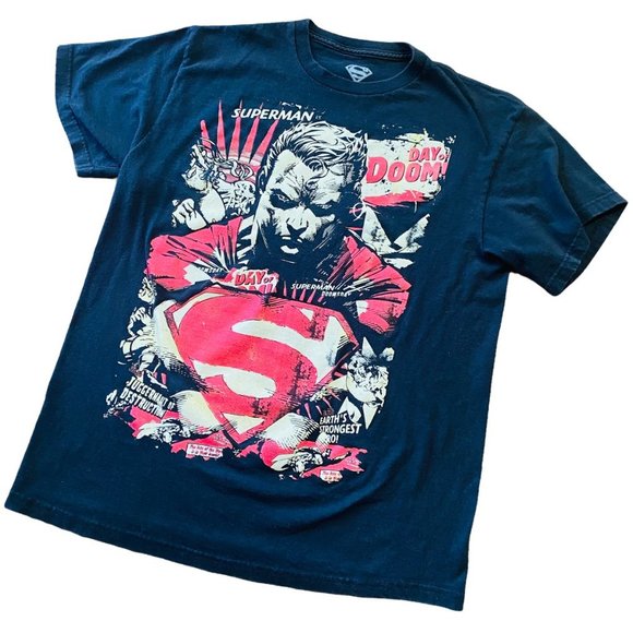 Foxyjeri's tweet photo. So good I had to share! Check out all the items I'm loving on @Poshmarkapp from @SunshineFlipp #poshmark #fashion #style #shopmycloset #dccomics #superman: https://t.co/bxhdjaGEom https://t.co/nqKJZva9xa