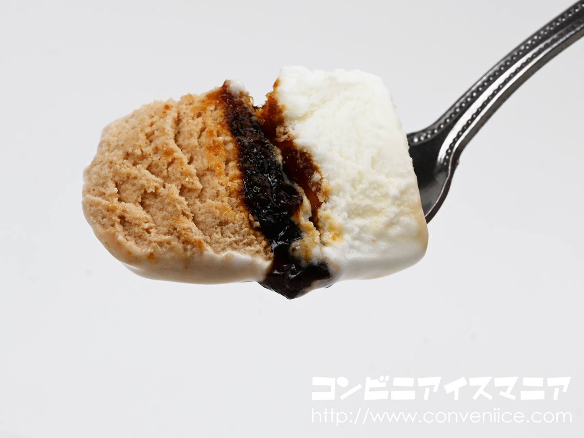 icemania's tweet photo. 【本日発売】ファミマの たべぼく 新作！赤城「たべる牧場コーヒーみるく」☕ コーヒーゼリー入りでバリうまです。上層は北海道産牛乳と生クリームを使用したミルクアイス、中間層には、ほろ苦ぷるぷるコーヒーゼリー、下層は香り高くコクのあるミルクコーヒーアイス！3層構造の贅沢なおいしさ！ファミリーマート限定・数量限定です✨