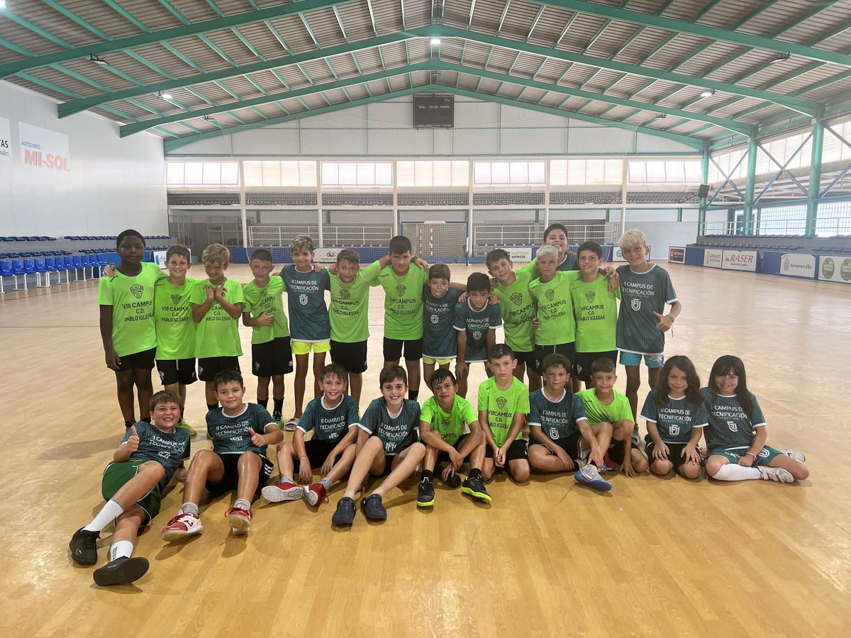 💚 C.D. Pablo Iglesias
💙 Joventut D'Elx. 
#convivencias #campusdeverano #cdpabloiglesias