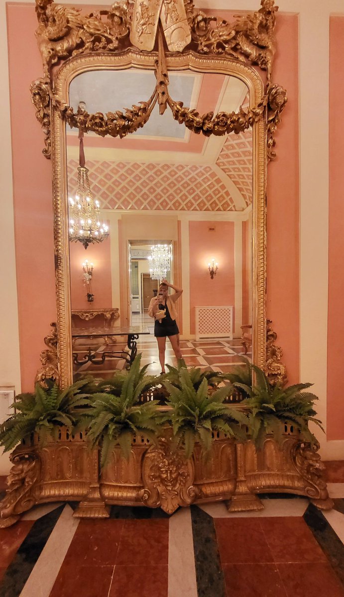 ninefoxtails |🍂| 九 | tweet media