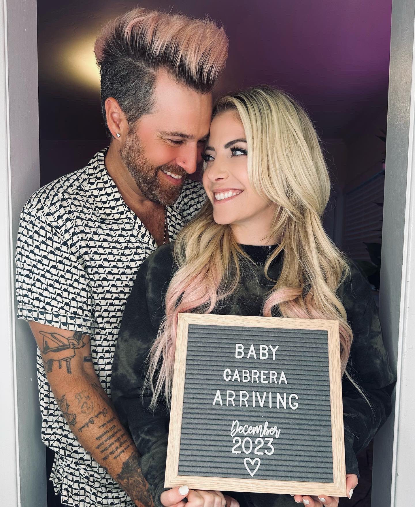 WWE Raw: Alexa Bliss Reveals Gender Baby Gender In Themed Party 1