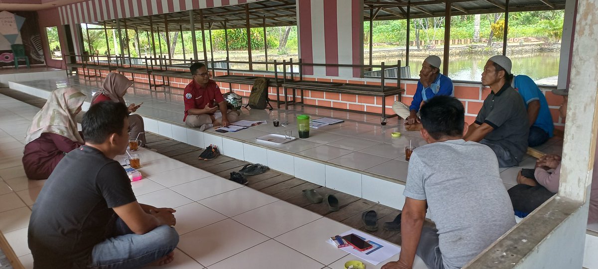 SFVSeiDua's tweet photo. Selasa (18/07/2023)
Kegiatan Penilaian Kelas Kemampuan Kelompok di Pokdakan Semangat Baru di lokasi  SFV Sungai Dua Tanbu
@kkpgoid
@bppsdm_kp
@in_radiarta
@puslatluhkp
@bppsdm_bp3bwi
@KabTanahBumbu
#kkpthrive 
#SDMKP
#SDMUnggul
#EkonomiBiru
#PelatihanKP
#SFV_SungaiDua_TanahBumbu https://t.co/7AHNZ6V80K