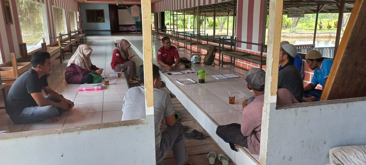 SFVSeiDua's tweet photo. Selasa (18/07/2023)
Kegiatan Penilaian Kelas Kemampuan Kelompok di Pokdakan Semangat Baru di lokasi  SFV Sungai Dua Tanbu
@kkpgoid
@bppsdm_kp
@in_radiarta
@puslatluhkp
@bppsdm_bp3bwi
@KabTanahBumbu
#kkpthrive 
#SDMKP
#SDMUnggul
#EkonomiBiru
#PelatihanKP
#SFV_SungaiDua_TanahBumbu https://t.co/7AHNZ6V80K
