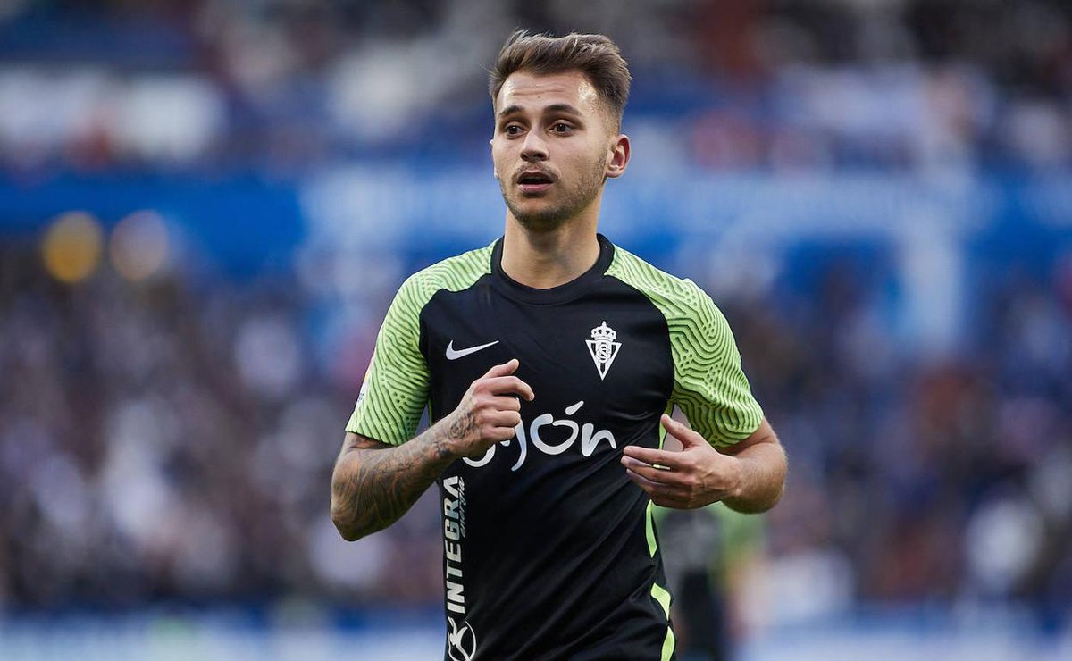 LNoticias71's tweet photo. ❕️#FranVillalba na mira do #Famalicão. 👀🇪🇦
O médio, que esteve emprestado ao #Málaga, na última temporada proveniente do #BirminghamCity, tem o seu futuro indefinido e entrou na mira do Famalicão.
▫️Famalicenses estão no mercado por um substituto de #Colombatto. https://t.co/KRGScmbD94