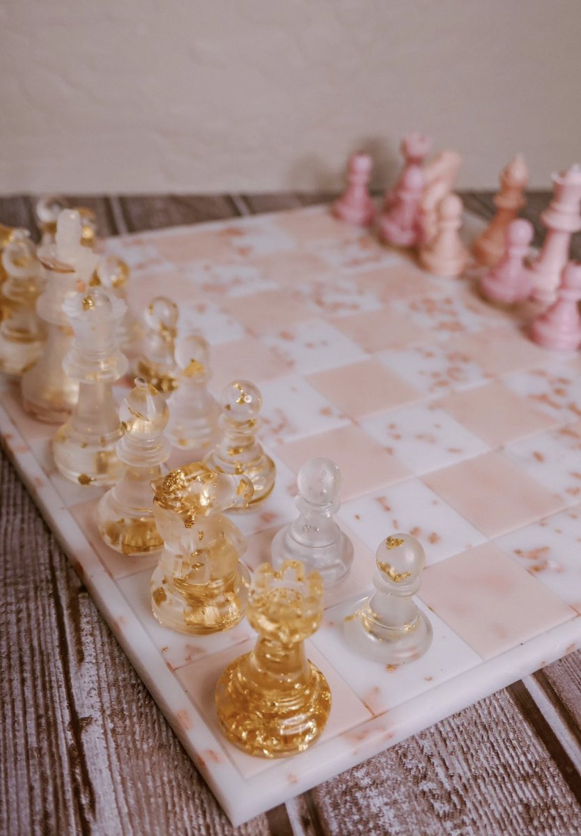charlotte ♟️ tweet media