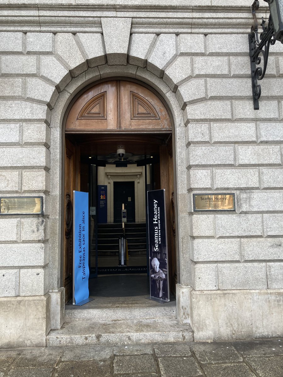 戸田昌子bot on Twitter "Seamus Heaney’s Museum, Listen Now Again, named