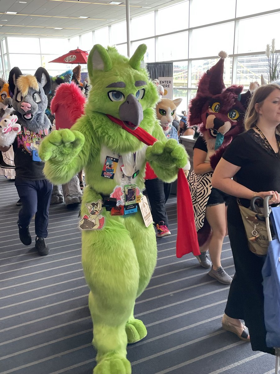 Hugz N. Snugz 🔜 Anthrocon 2026 tweet media