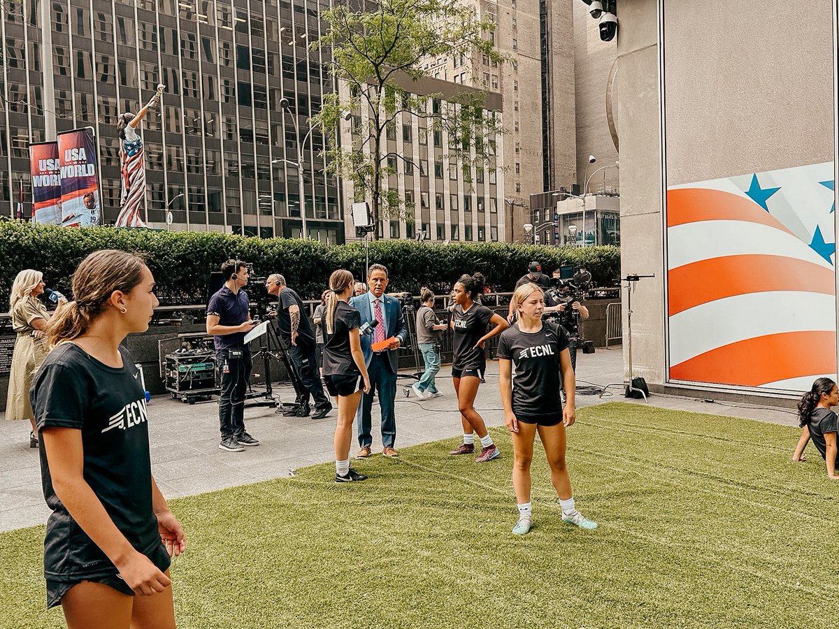 Don’t miss players from the ECNL on Fox and Friends this morning as they support the US Women preparing to start the World Cup this week!