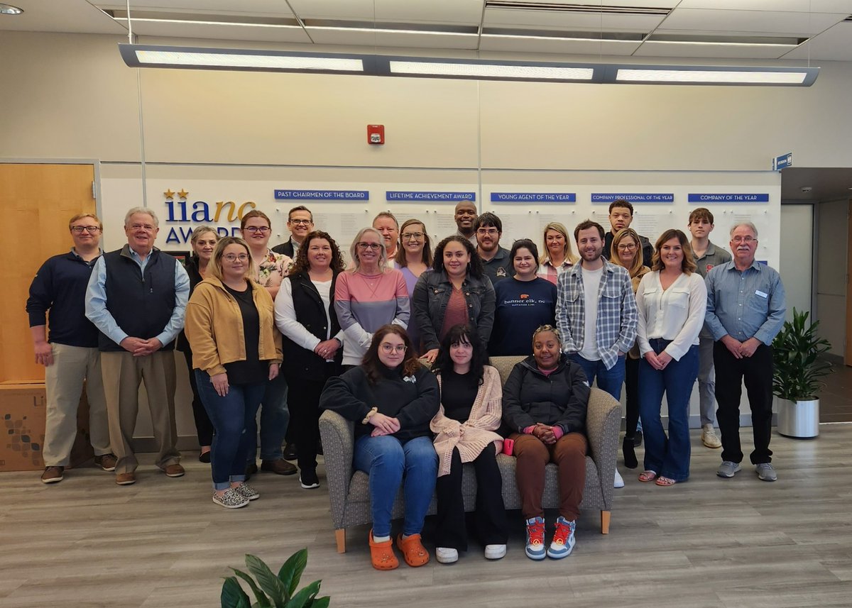 InsurAcademyNC's tweet image. Today is #InsuranceNerd Day, but there is no nerdery here! Just some students who are serious about learning a whole new career path. And you can be, too! Learn more now at insuracademync.com #Careers