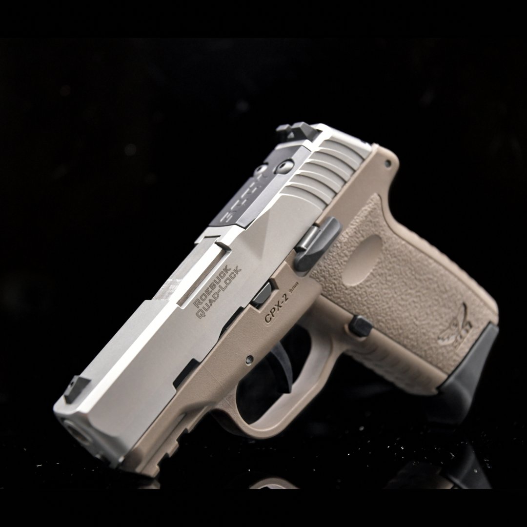 YgunsScc's tweet image. CPX-2 Gen 3 series. Equipped with the groundbreaking Roebuck Quadlock technology, this firearm takes accuracy to a whole new level. Get ready to hit your mark with confidence and precision. 📷📷
#CPX2Gen3 #RoebuckQuadlock #PrecisionUnleashed #NextLevelAccuracy #sccyfirearms#